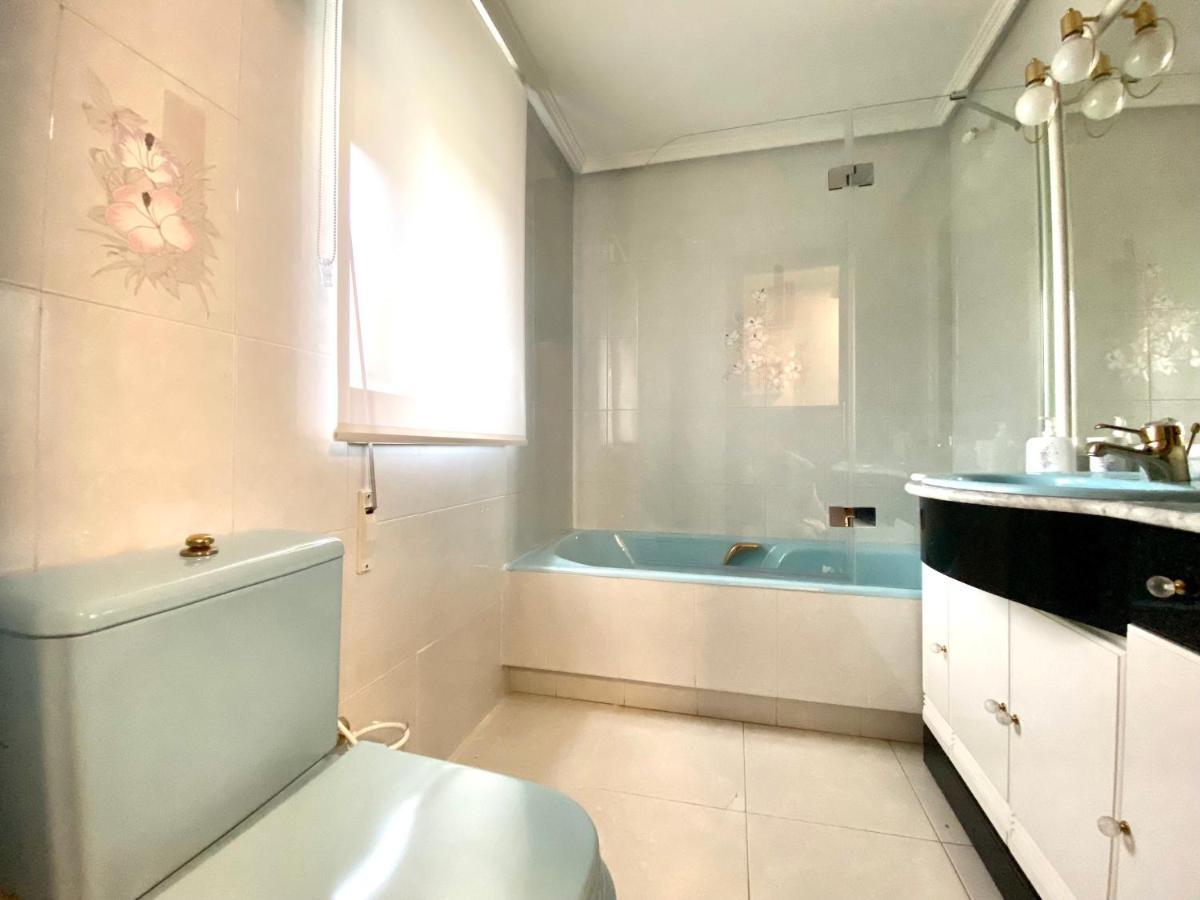 Housing Leon Casa Con Jardin Villa Dış mekan fotoğraf