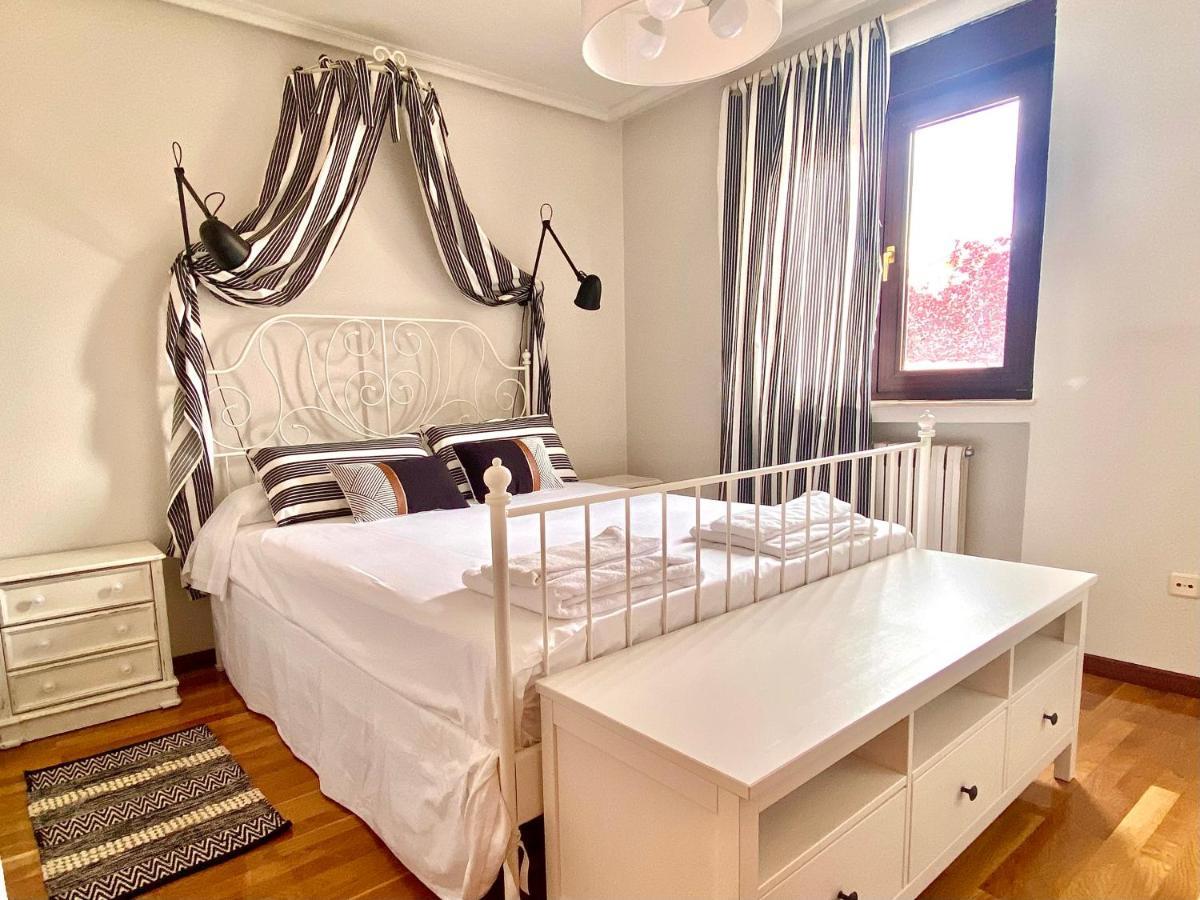 Housing Leon Casa Con Jardin Villa Dış mekan fotoğraf